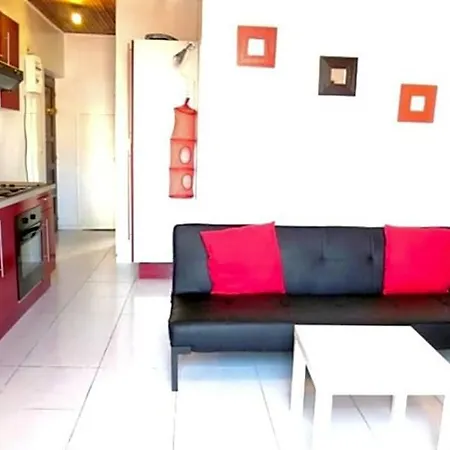 فندق #palavaslesflots #2bedrooms #airconditioned #100metersfromthebeach 3*